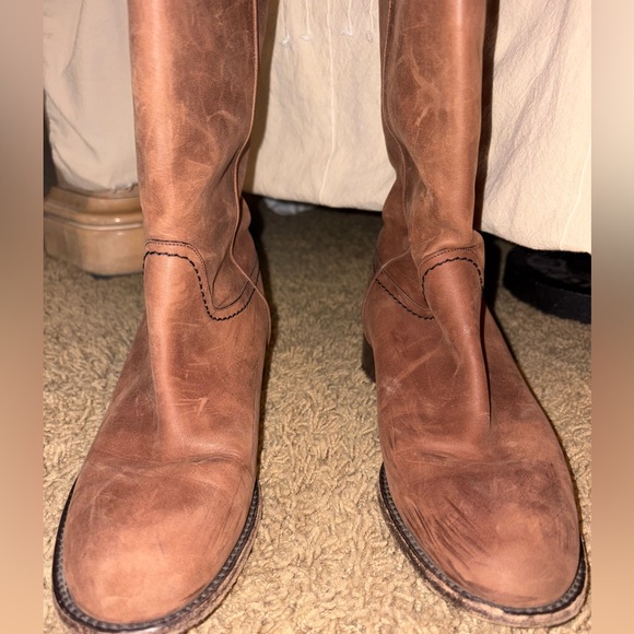 CHANEL CC CLAIR LEATHER TALL RIDING BOOTS sz 38 pre loved - Picture 8 of 16